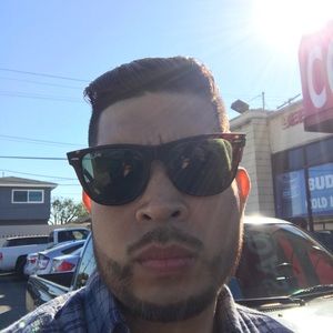 Meet your Posher, Mike